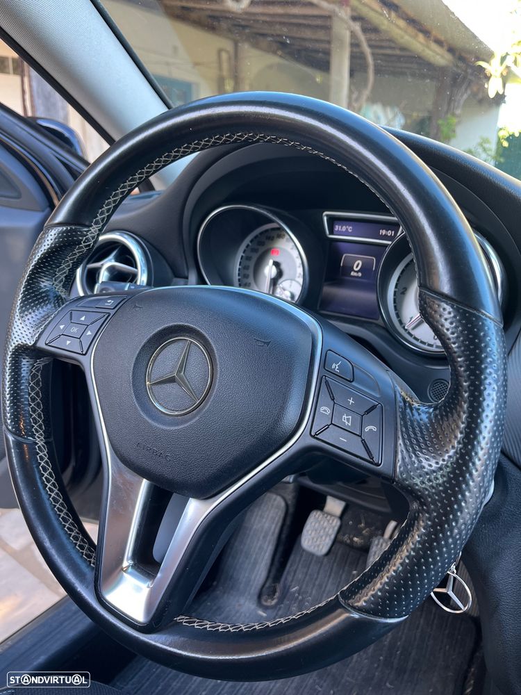 Mercedes-Benz GLA 180 CDI - 11