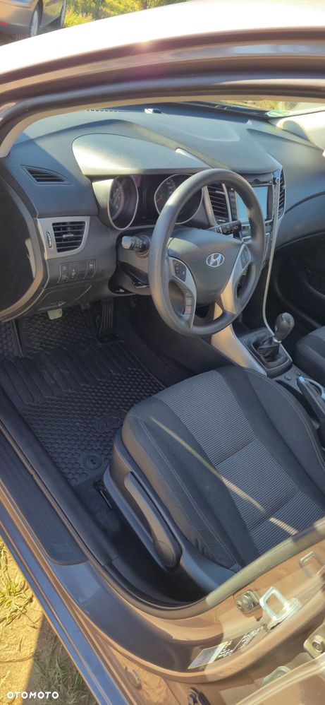 Hyundai i30 - 26