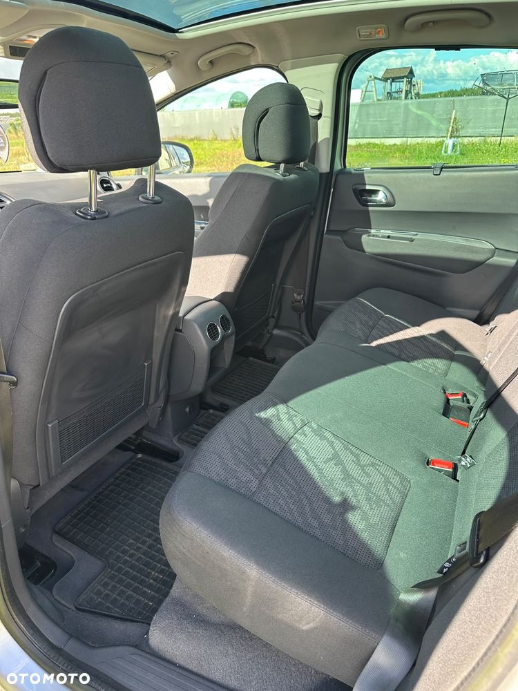 Peugeot 3008 2.0 HDi Allure - 19