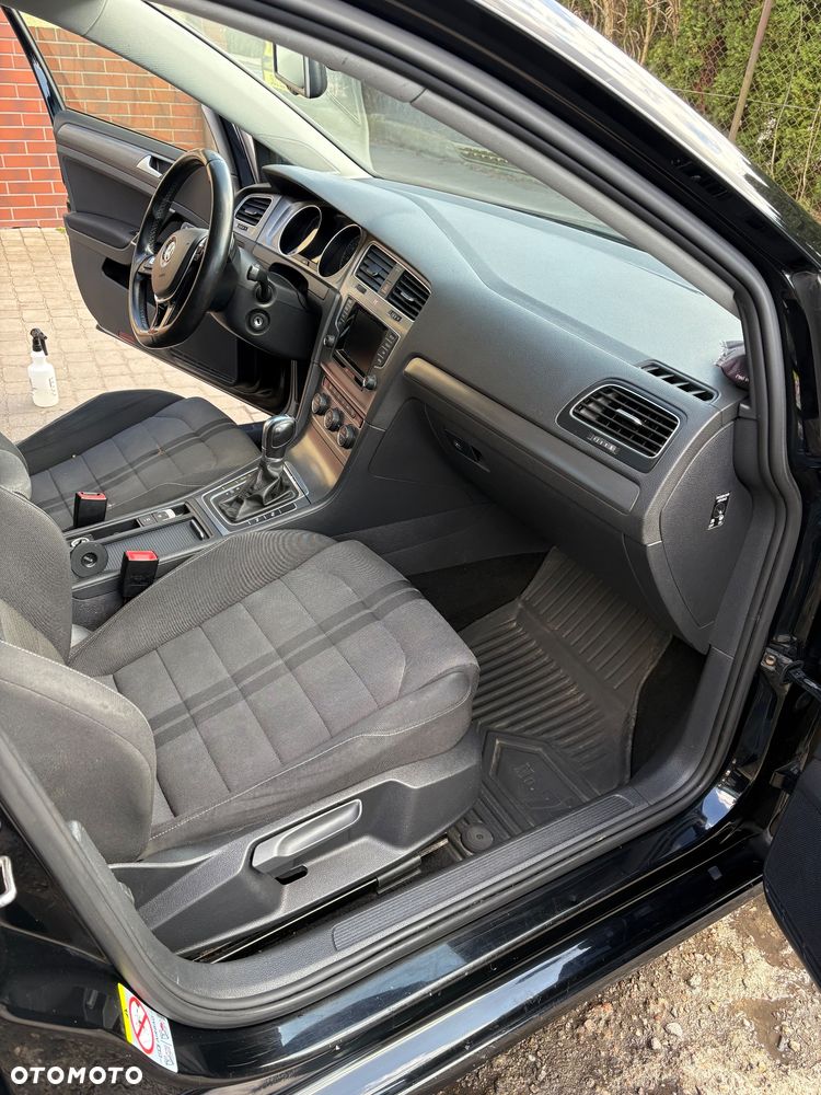 Volkswagen Golf 1.4 TSI BMT Comfortline DSG - 12