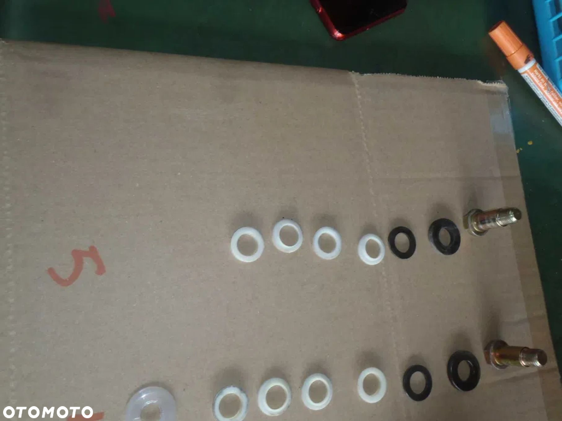 pas pasy zapinka zapięcie śruba pasa doblo I lift fiorino Qubo - 2