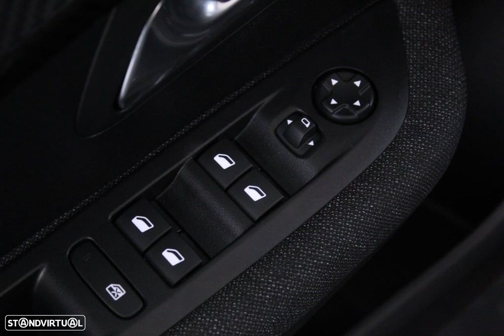 Peugeot e-208 50 kWh Style - 20