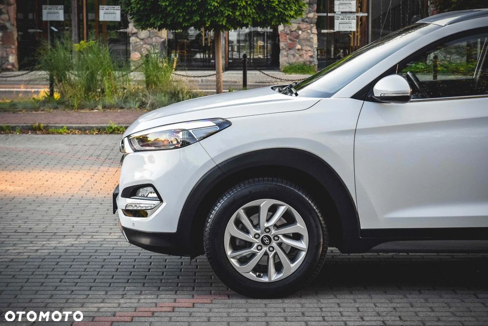 Hyundai Tucson 1.6 GDi 2WD Select - 11