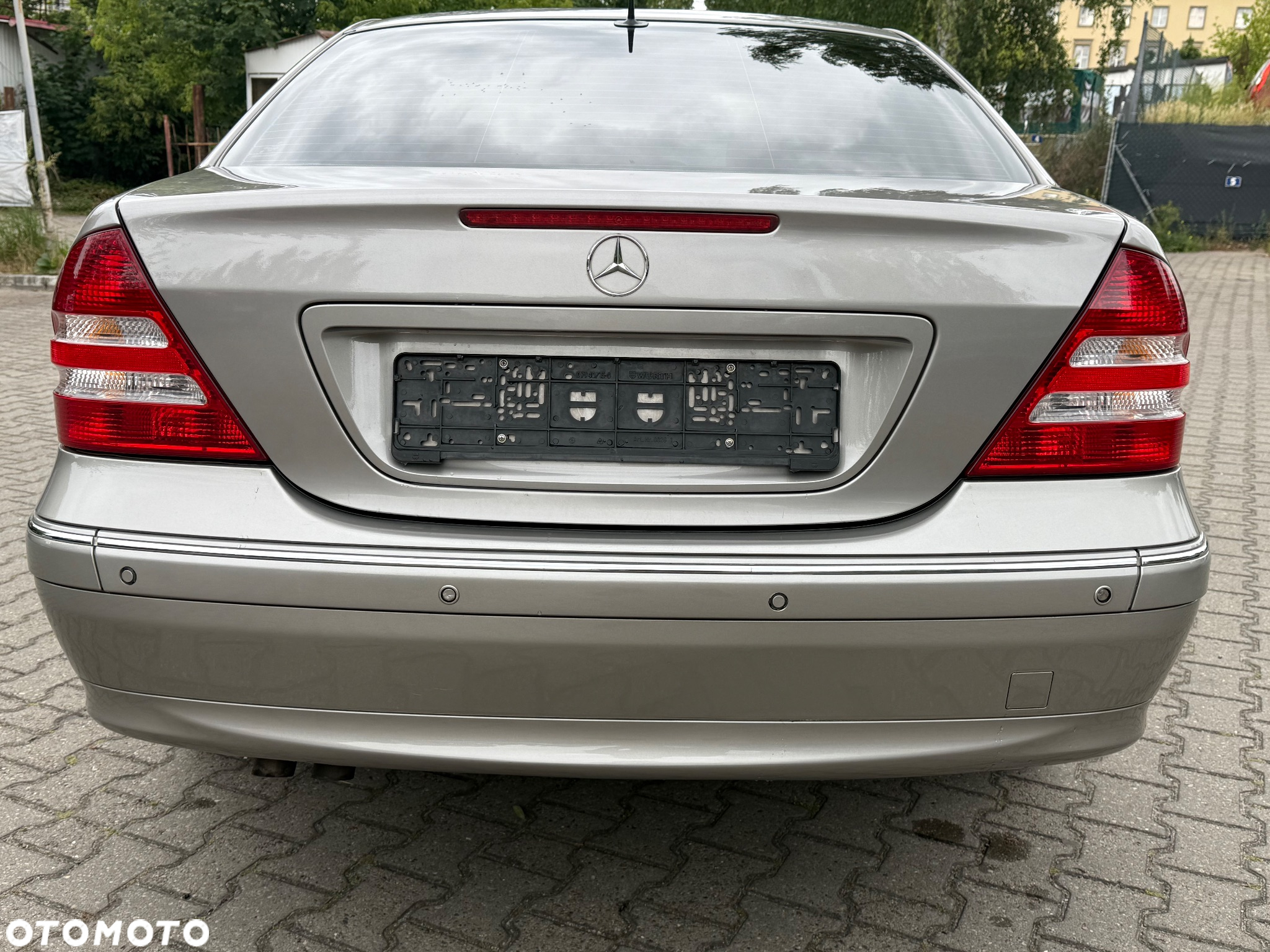 Mercedes-Benz Klasa C 350 Elegance - 26