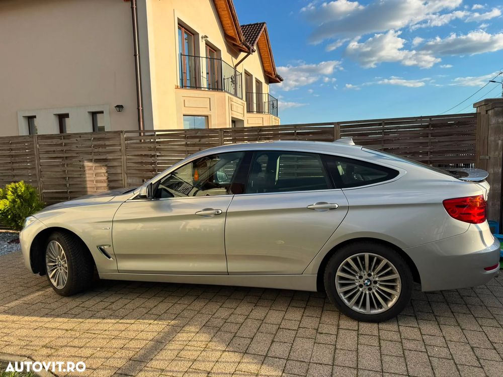 BMW Seria 3 320d Sport-Aut. Luxury Line - 13