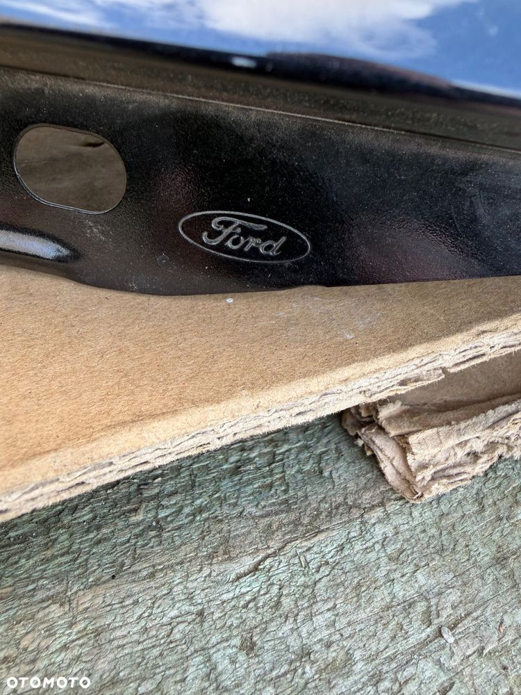 Błotnik przedni prawy Ford Explorer EV - 8