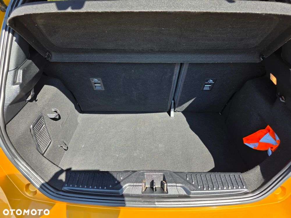 Ford Fiesta 1.0 EcoBoost Hybrid S&S ACTIVE VIGNALE - 32
