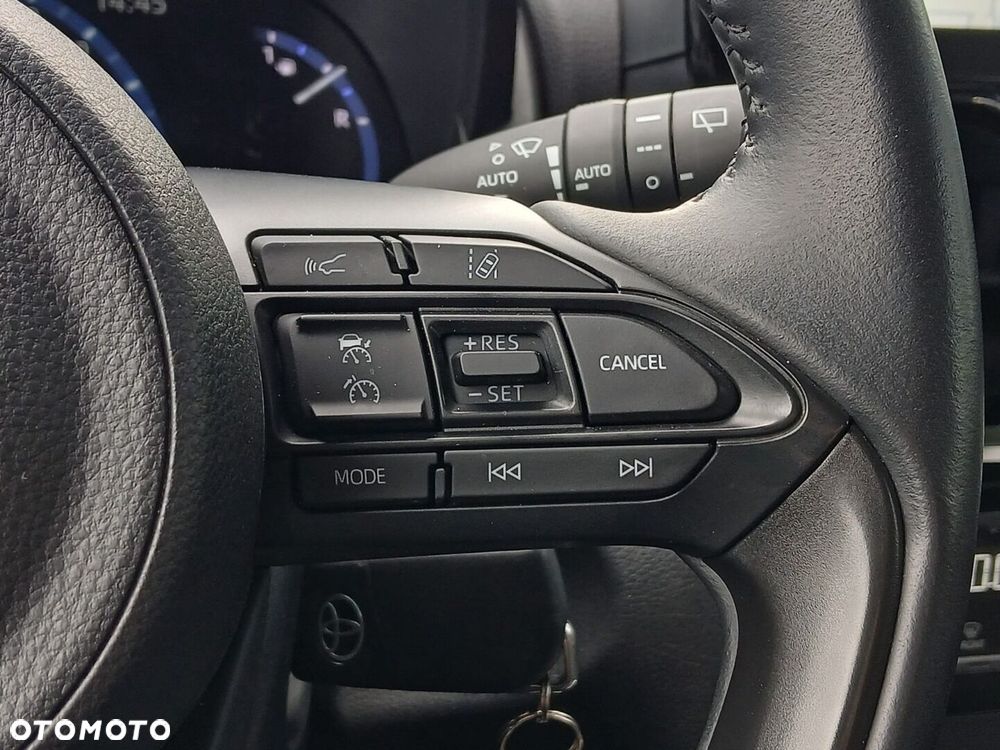 Toyota Yaris Cross Hybrid 1.5 Comfort 4x4 - 29