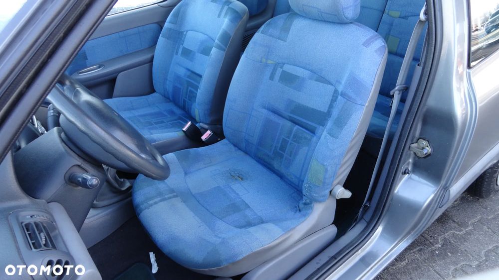 Renault Clio 1.2i MTV - 7