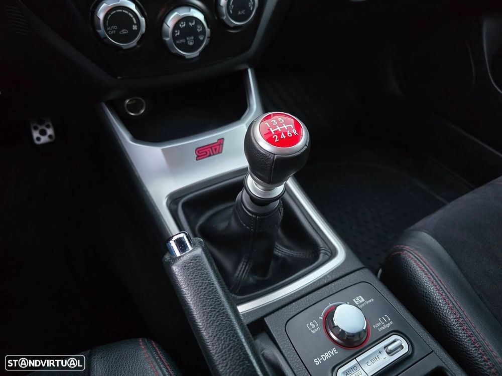 Subaru Impreza 2.5 WRX STi-S - 8