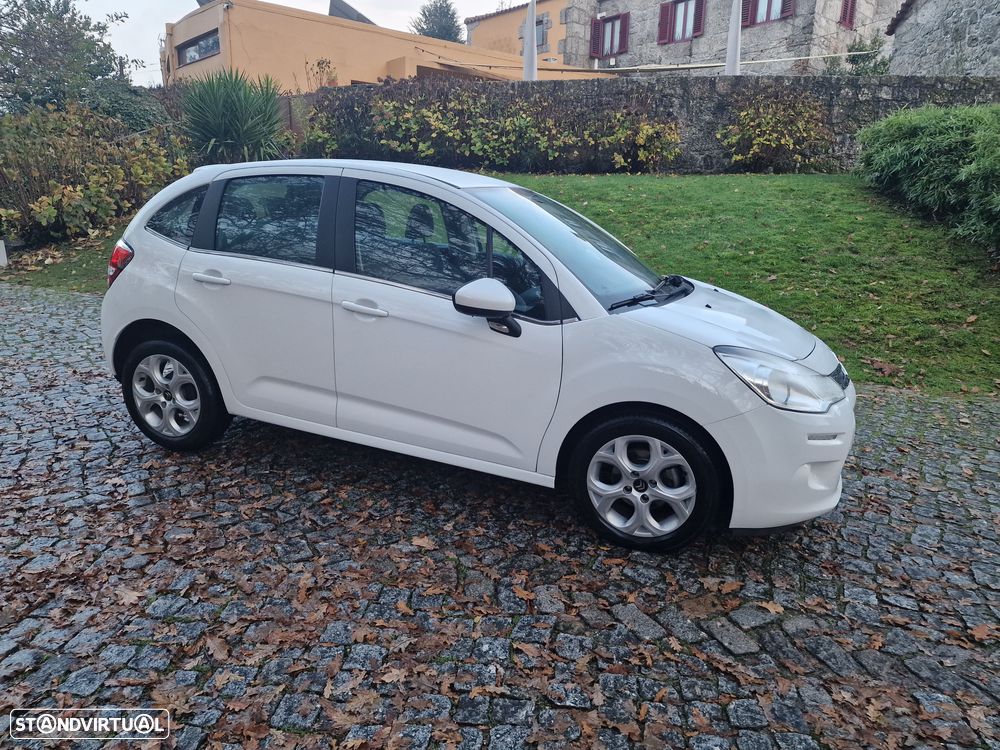 Citroën C3 1.2 PureTech Shine - 1