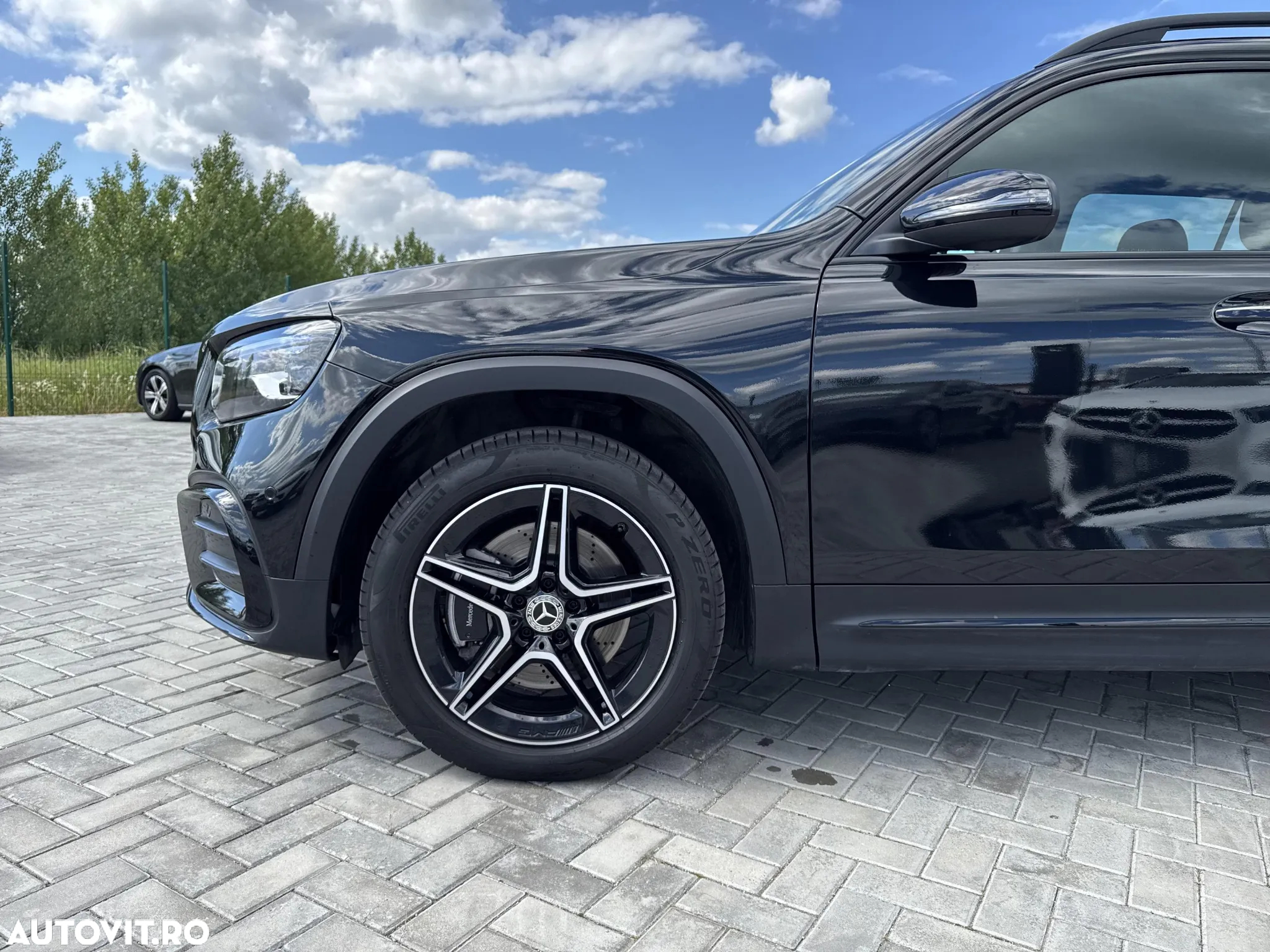 Mercedes-Benz GLB 220 4MATIC MHEV Aut. - 16