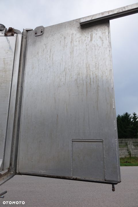 Benalu WYWROTKA 48m3 / ALUMINIOWA /OSIE MERCEDES /OŚ PODNOSZONA / SZYBER ZBOŻOWY - 31