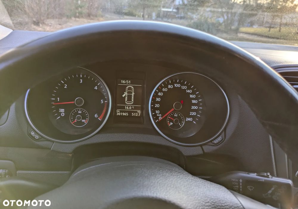 Volkswagen Golf 1.6 TDI BlueMot Comfortline - 19