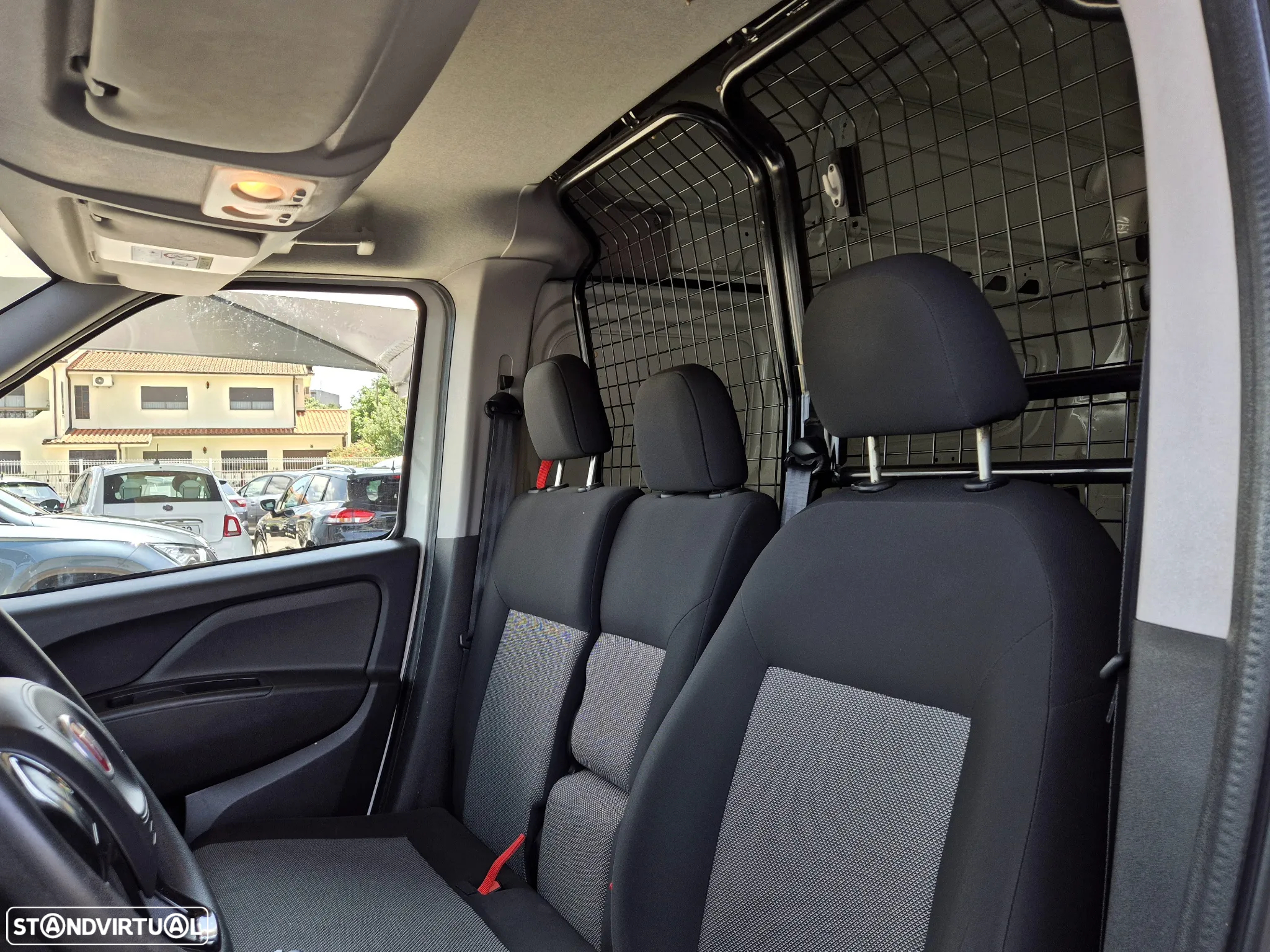 Fiat Doblo Cargo 1.6 M-jet Maxi XL - 9