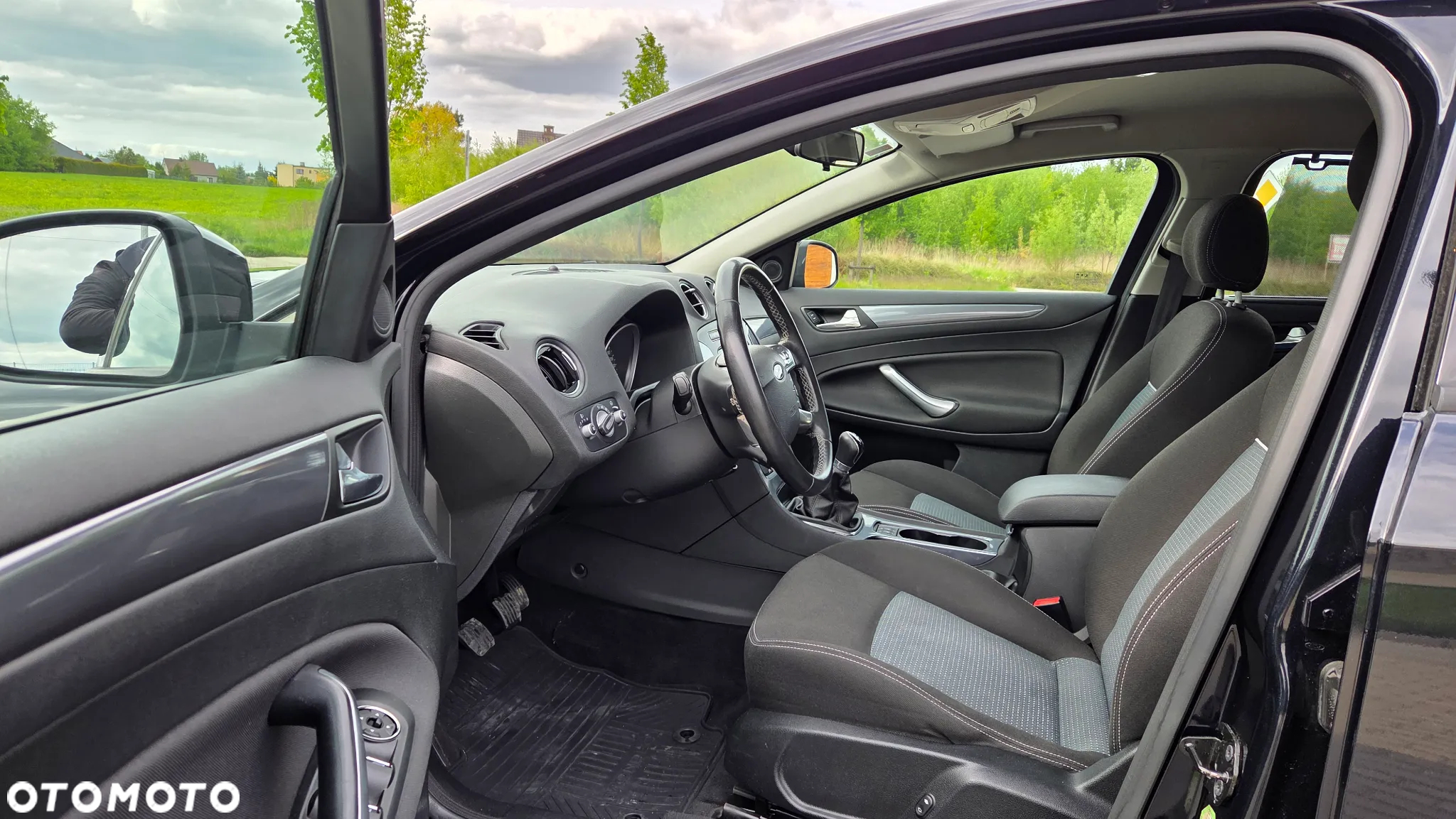 Ford Mondeo 2.0 Titanium - 20