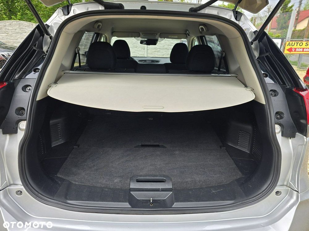 Nissan X-Trail 1.7 dCi Acenta 2WD Xtronic - 28