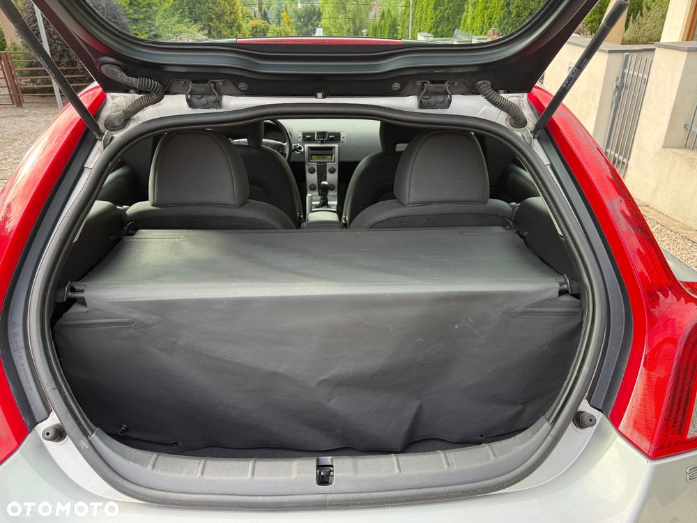 Volvo C30 2.0D - 16