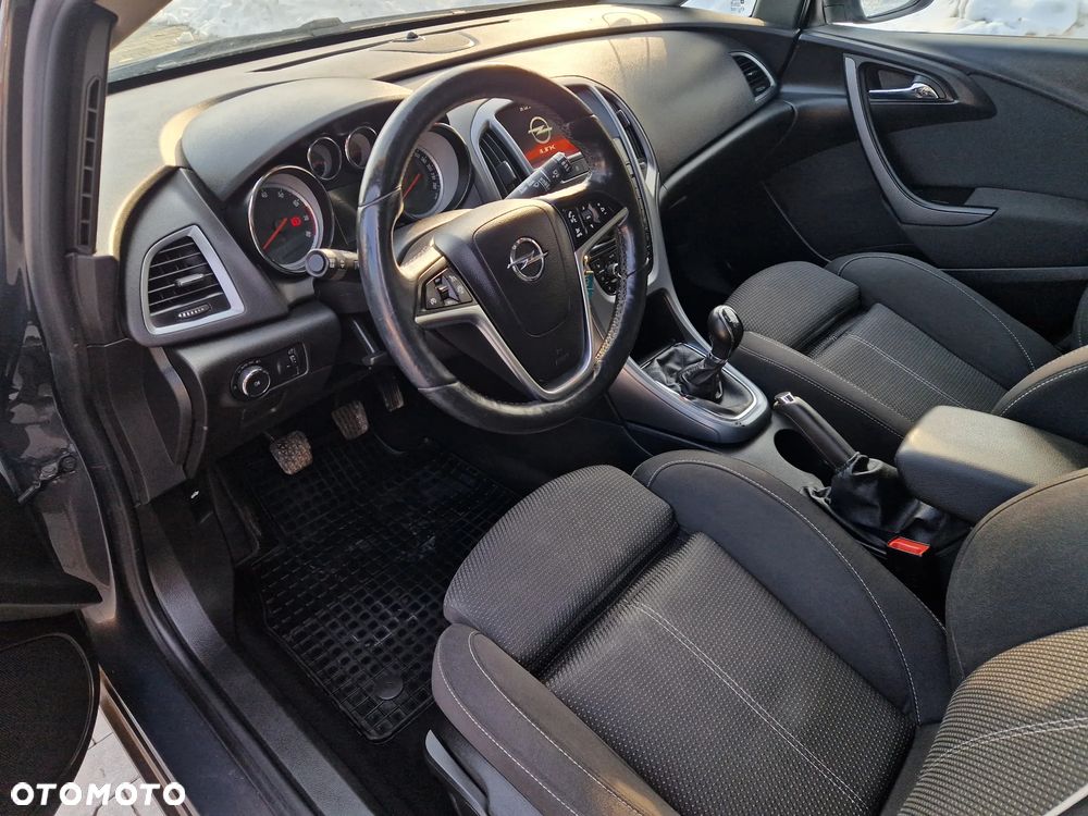 Opel Astra 1.4 Turbo Cosmo - 8