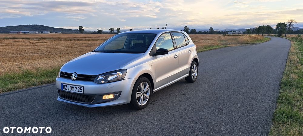Volkswagen Polo - 2