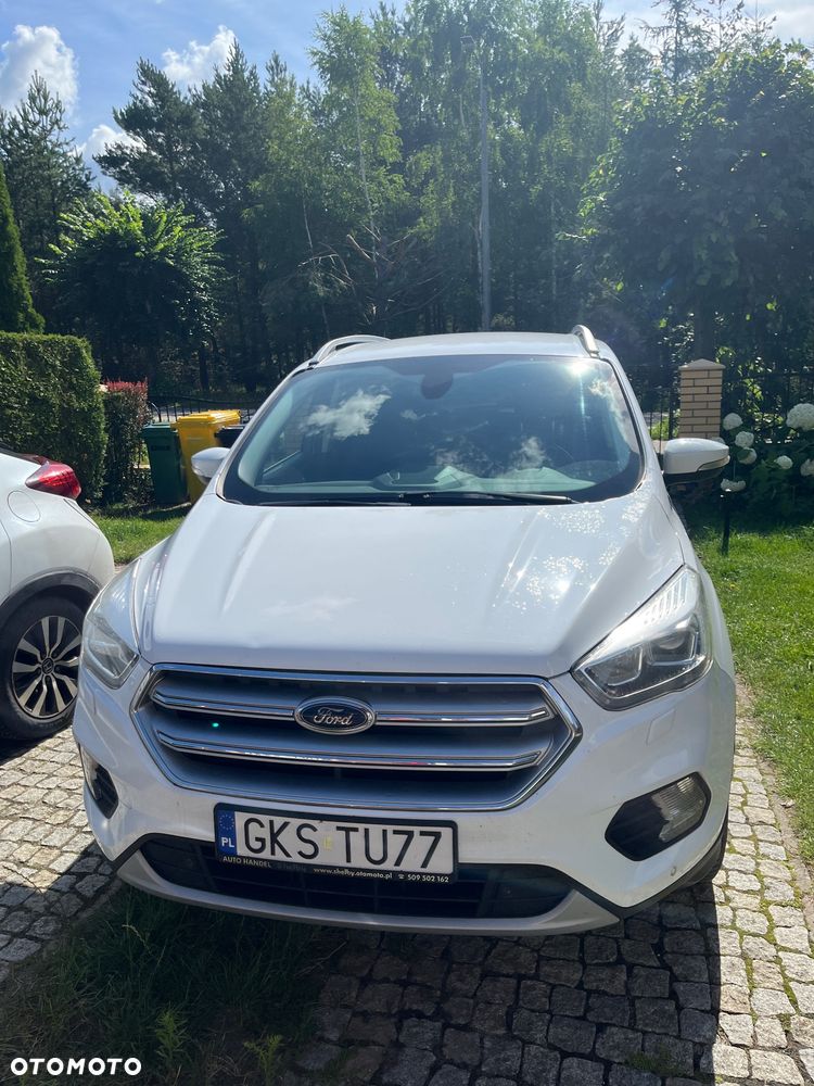 Ford Kuga - 1