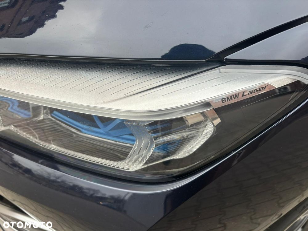 BMW Seria 7 - 8