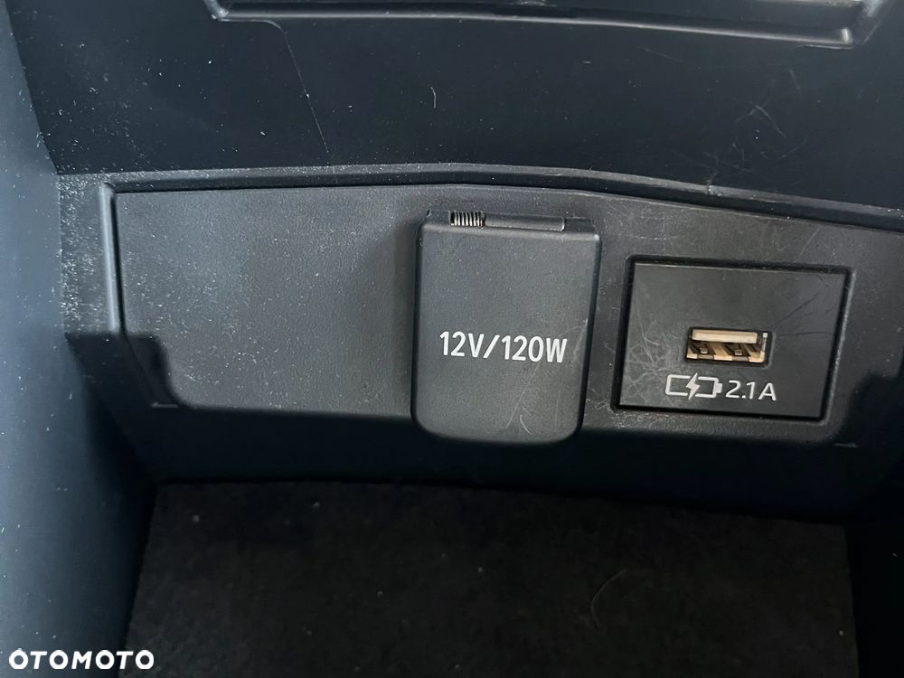 Toyota Corolla 1.6 Comfort - 18