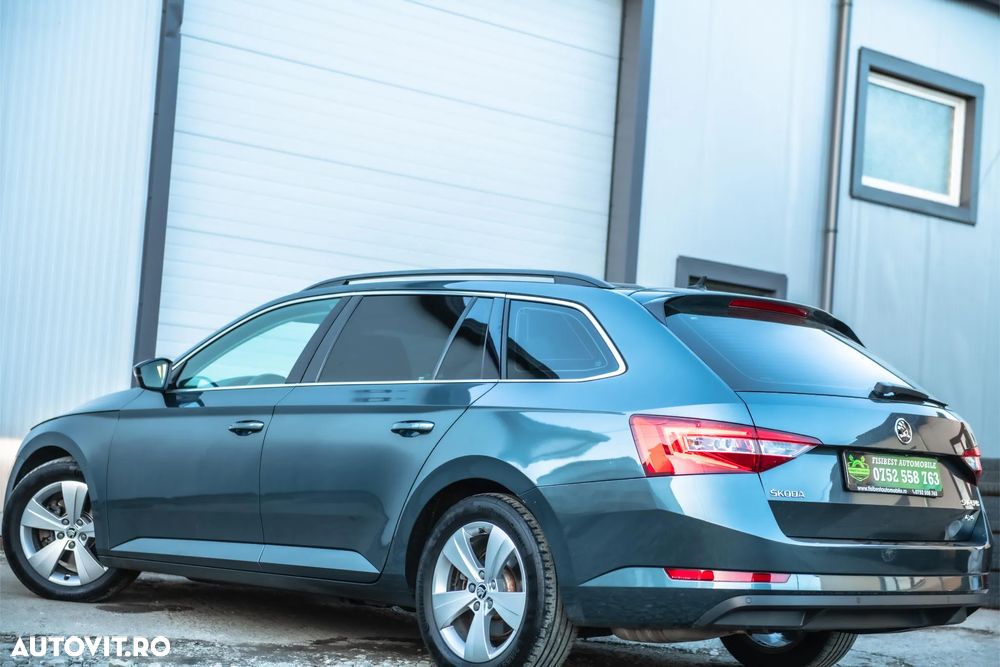 Skoda Superb 2.0 TDI 4X4 DSG Ambition - 34