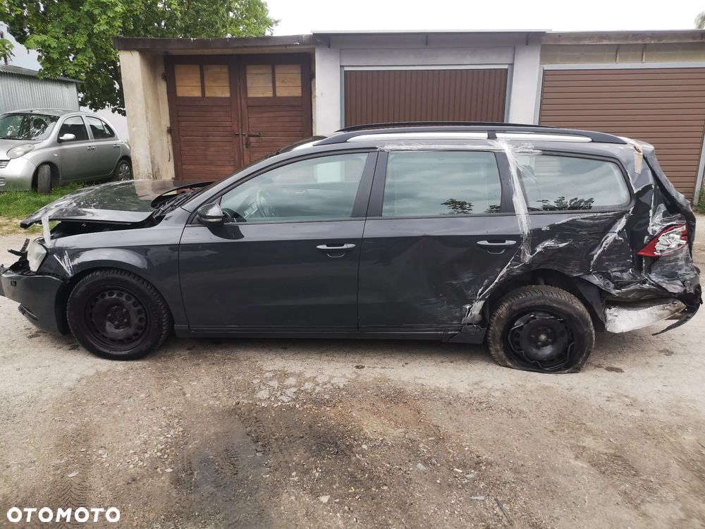 Volkswagen Passat 1.6 TDI BlueMotion - 8