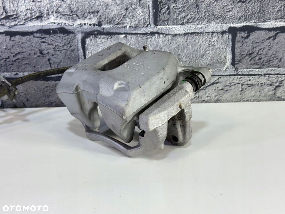 BMW G42 G20 G01 X3 G02 X4 ZACISK HAMULCOWY LEWY PRZÓD 60/24/330 JAK NOWY - 2