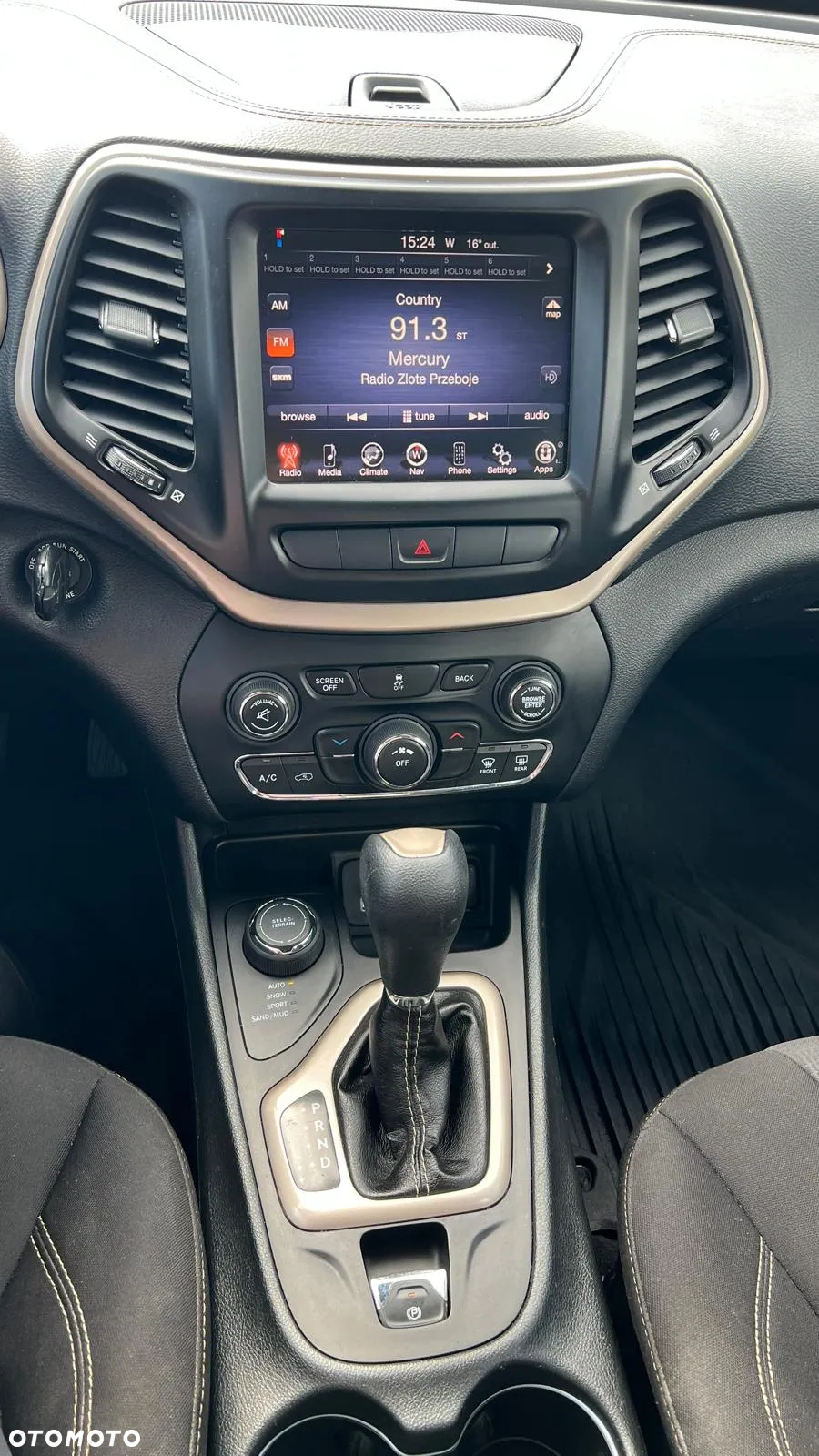 Jeep Cherokee 2.0 GME Active Drive I Limited - 17