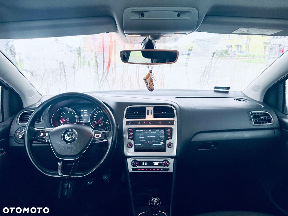 Volkswagen Polo 1.2 TSI BMT Highline - 12