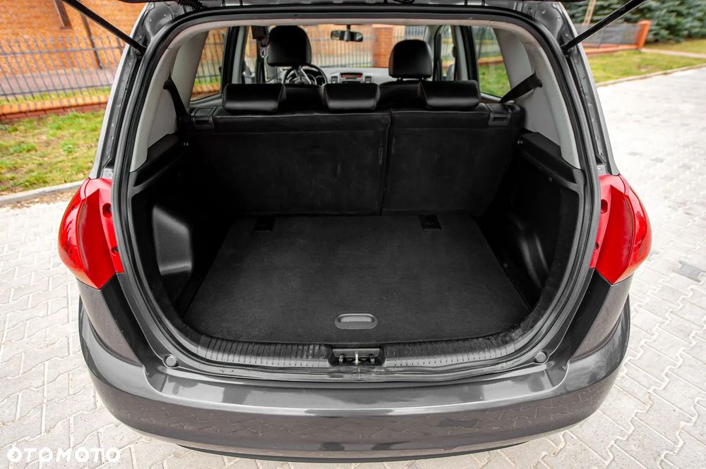 Kia Venga 1.6 CVVT Platinum Edition - 15