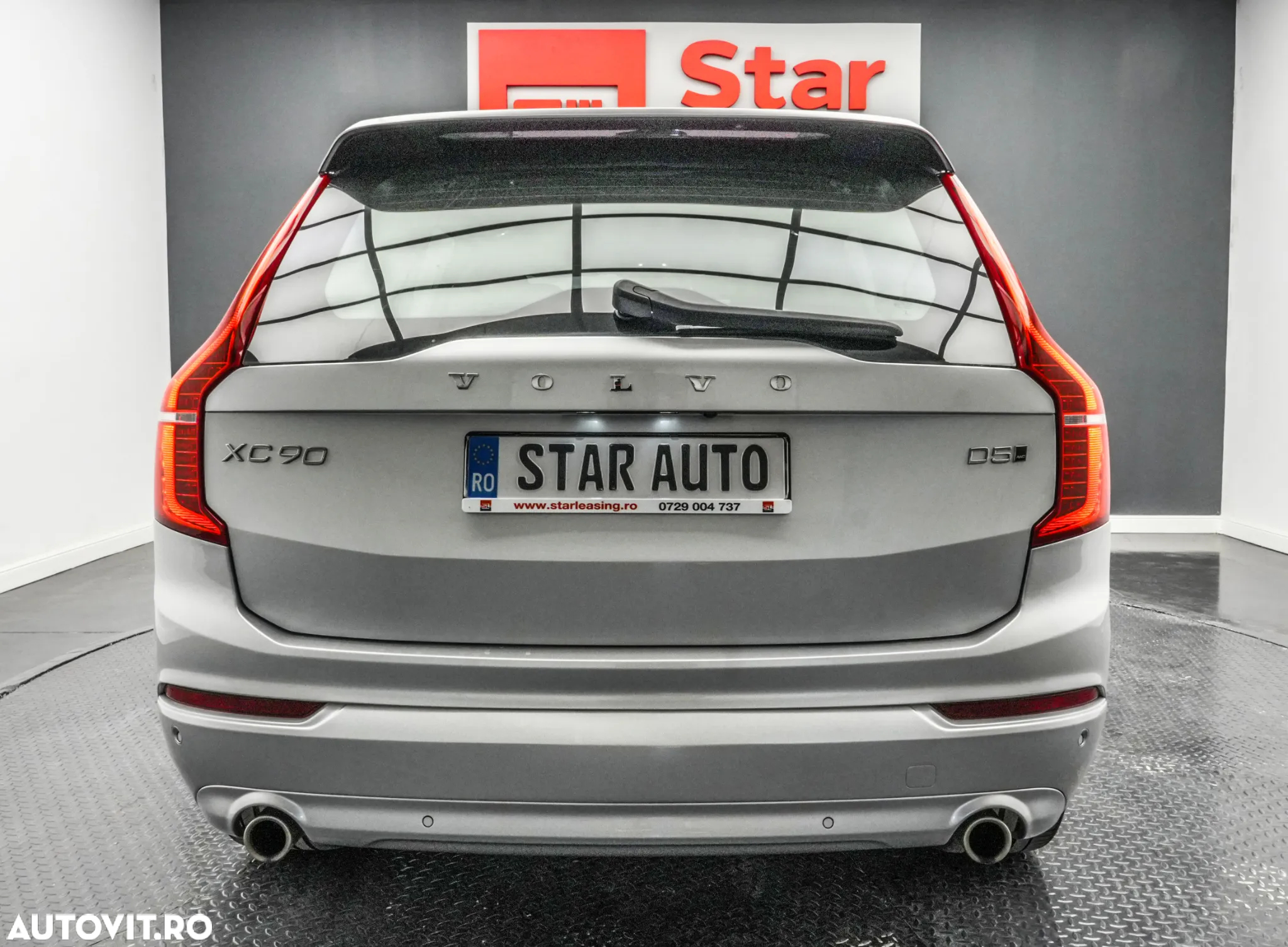 Volvo XC 90 D5 AWD Momentum - 5