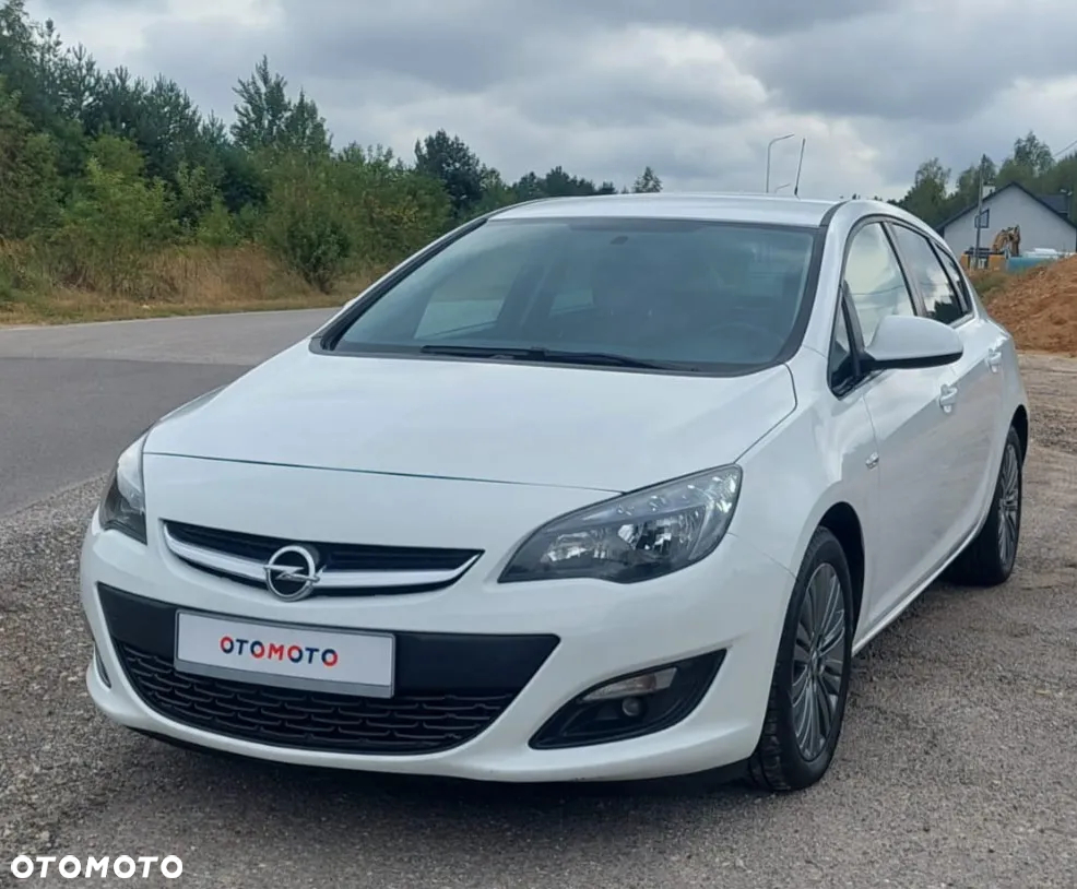 Opel Astra 1.4 Turbo Design Edition - 21