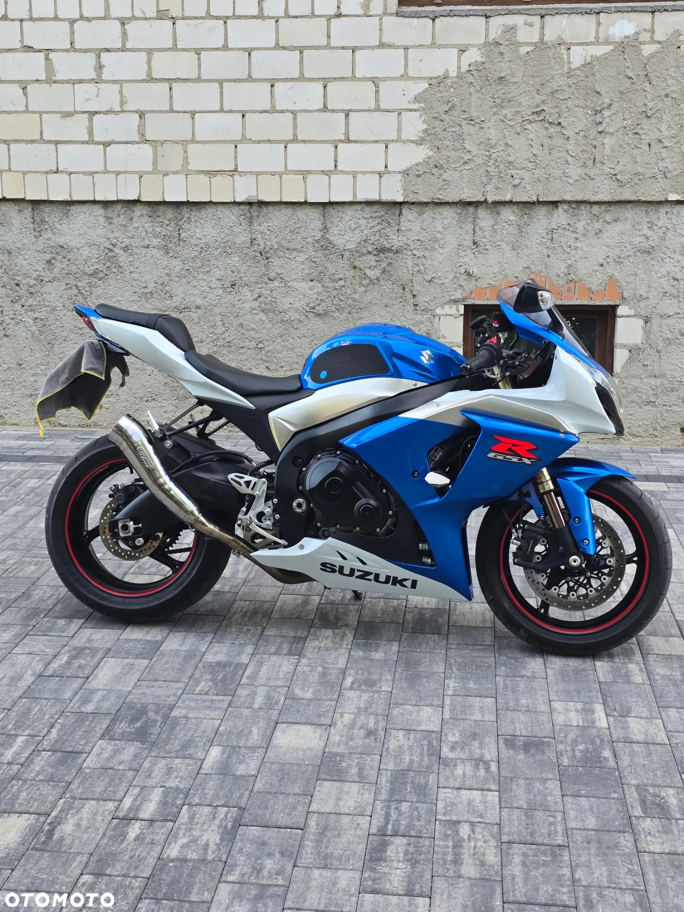 Suzuki GSX-R - 4