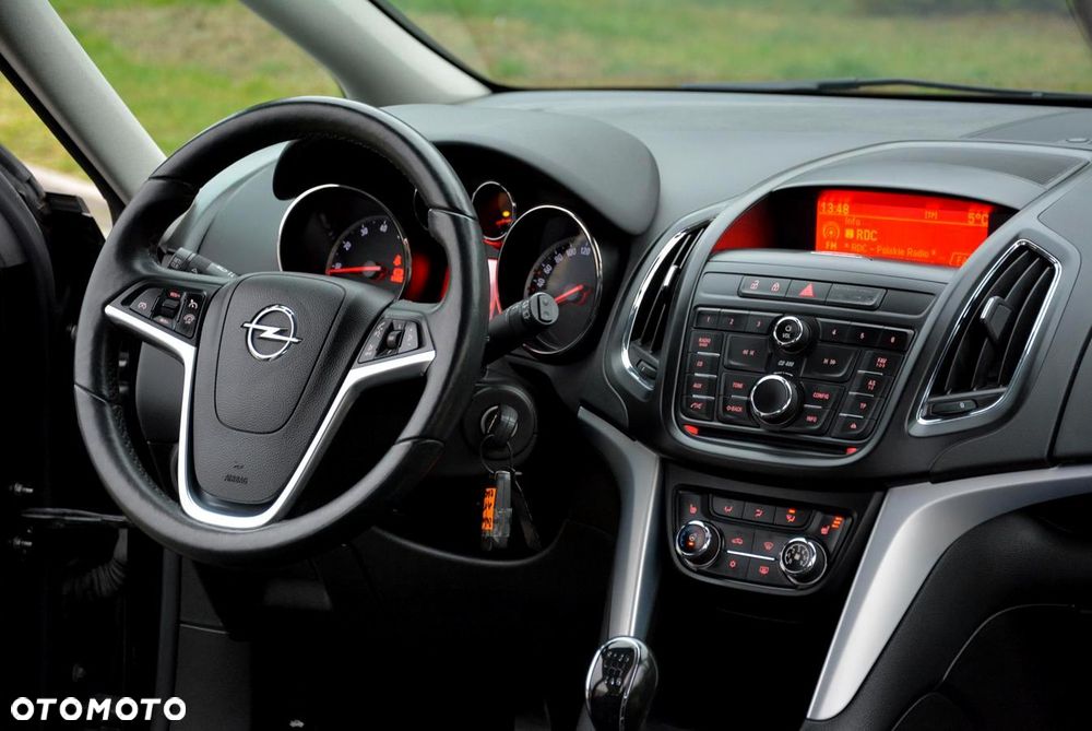 Opel Zafira 1.4 Turbo Business Innovation - 29