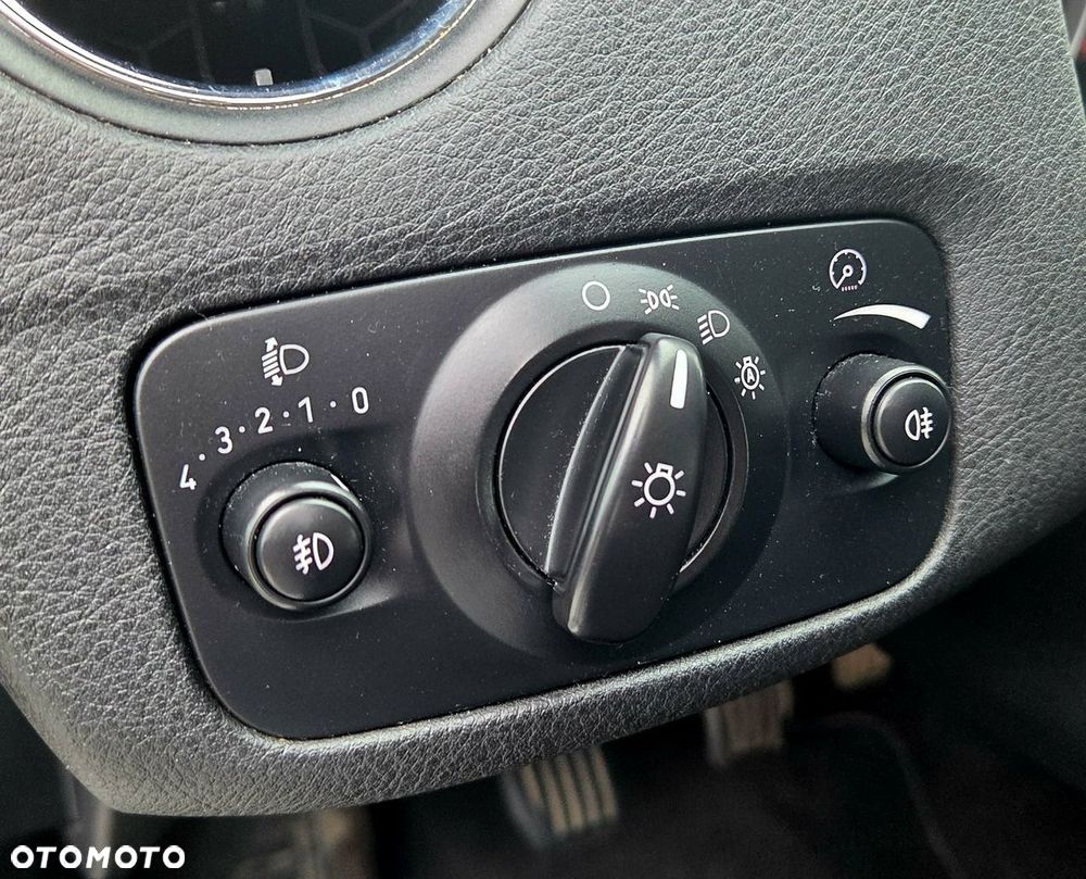 Ford Mondeo - 28