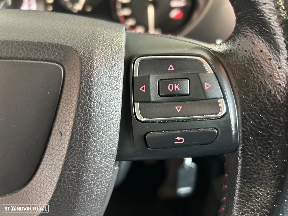 SEAT Leon 2.0 T FSI FR - 39