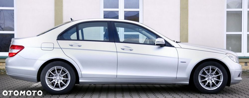 Mercedes-Benz Klasa C - 24