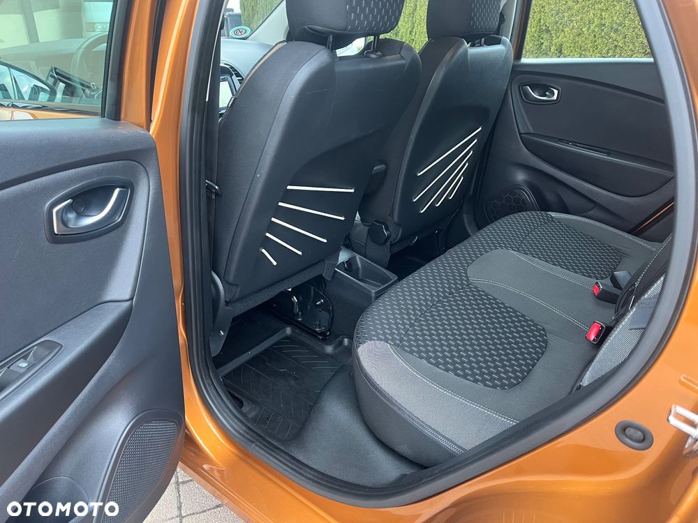 Renault Captur - 24