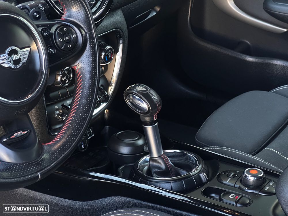 MINI Clubman Cooper SD Auto Desportiva - 11