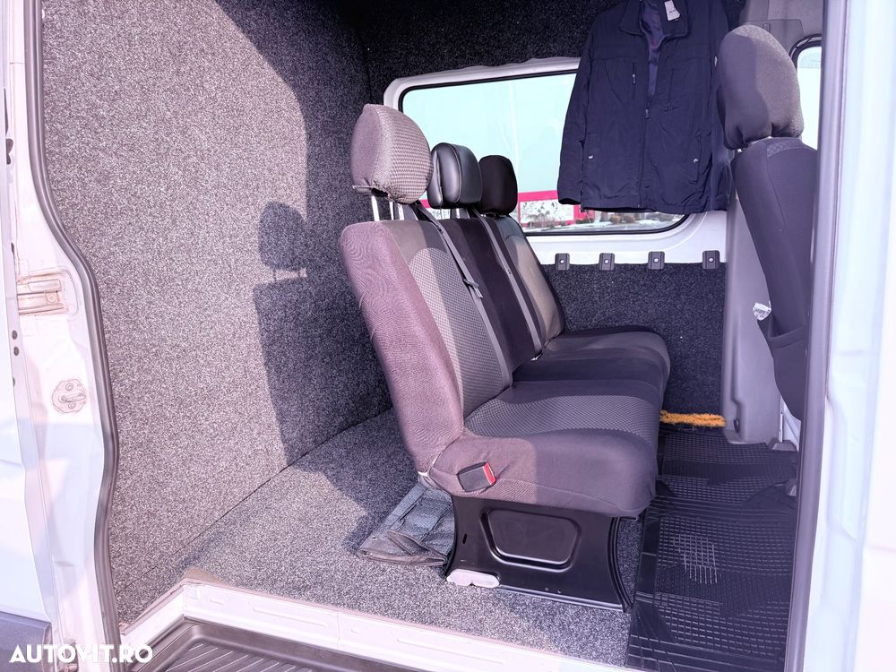 Mercedes-Benz Sprinter 906.253 Pickup cabina dubla - 16