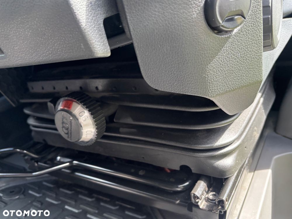 Volkswagen Crafter - 28
