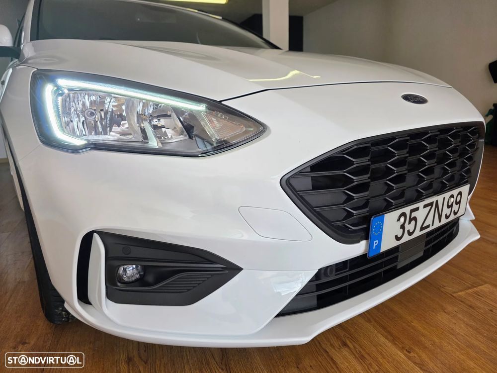 Ford Focus SW 1.0 EcoBoost ST-Line - 17