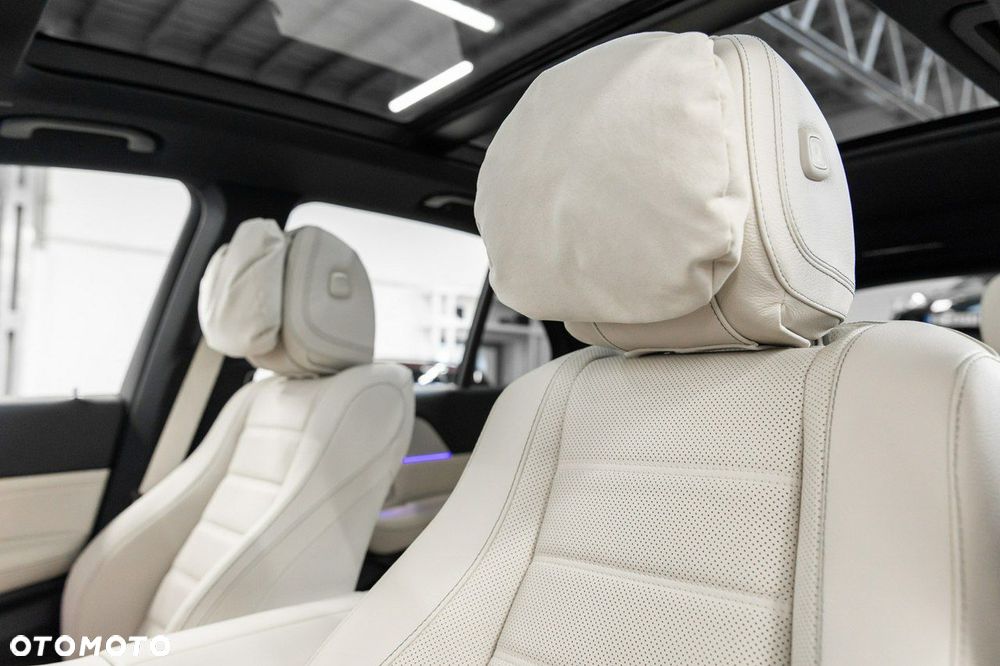 Mercedes-Benz GLE - 31