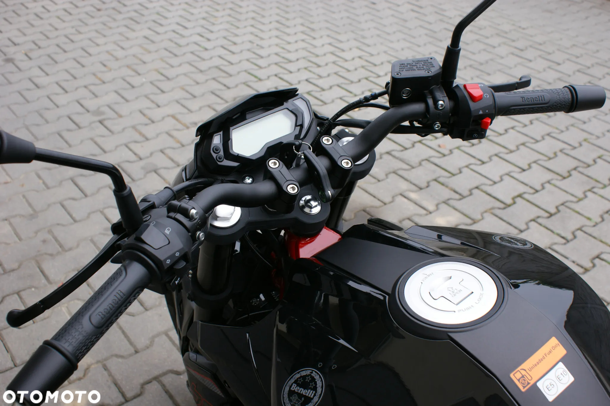 Benelli BN 125 - 17