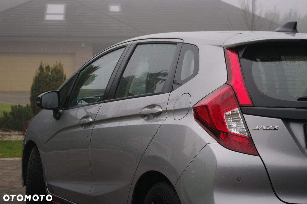 Honda Jazz 1.3 Trend (ADAS) CVT - 30