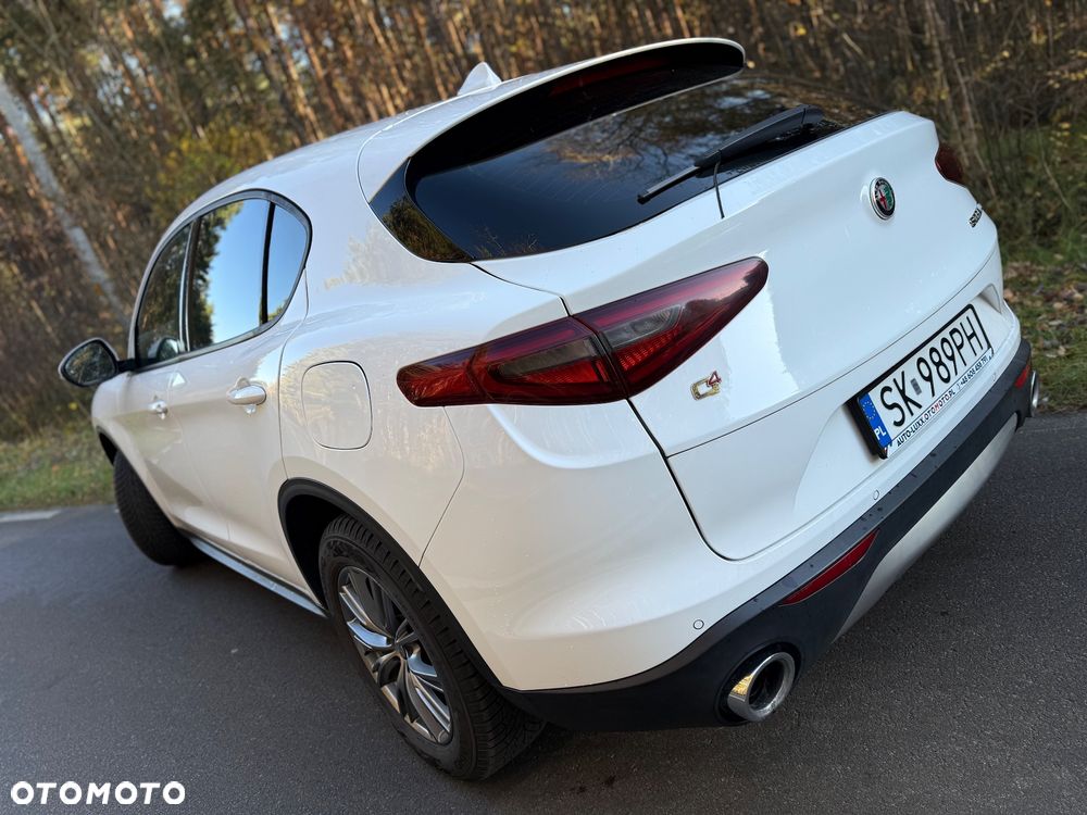 Alfa Romeo Stelvio 2.0 Turbo Sprint Q4 - 19