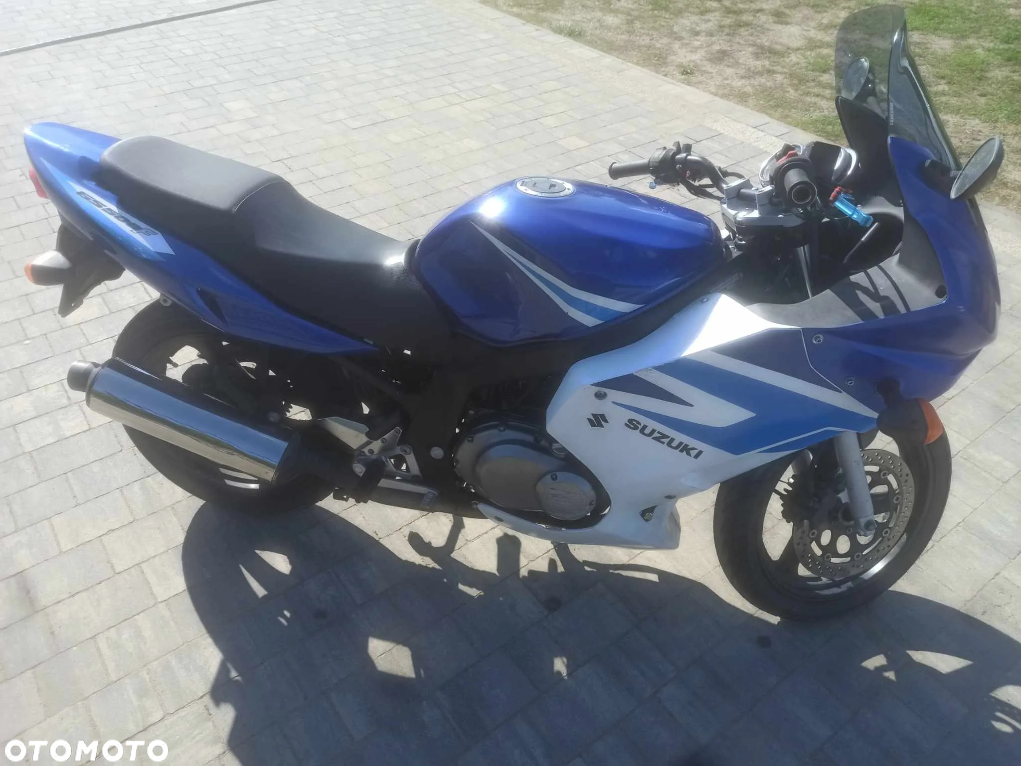 Suzuki GS - 4